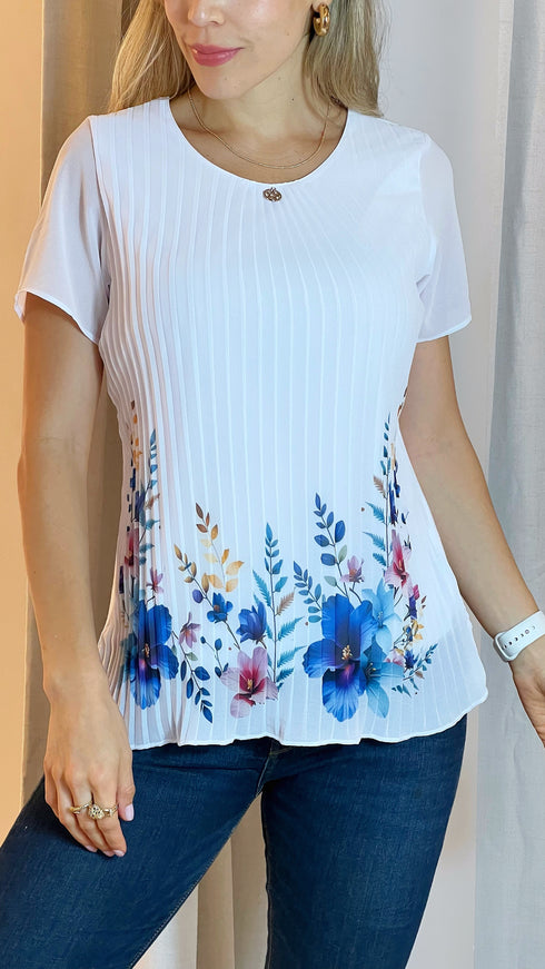 T2560 Blusa plisada en estampado floral