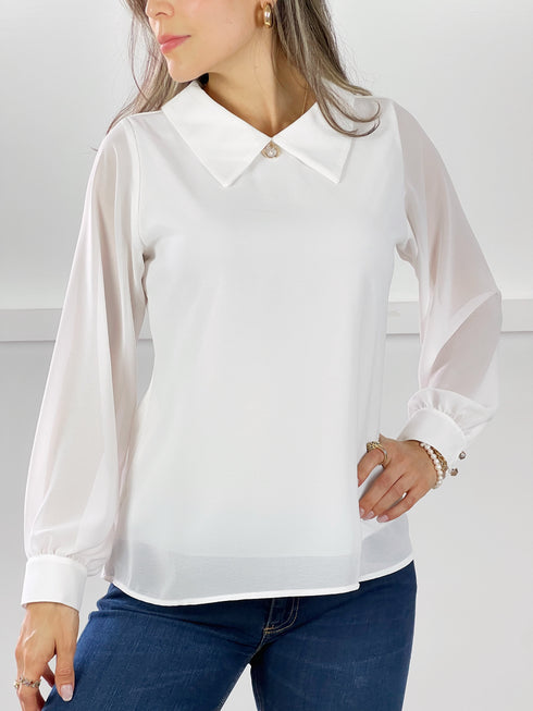 Blusa con Cuello Amplio y Manga Larga